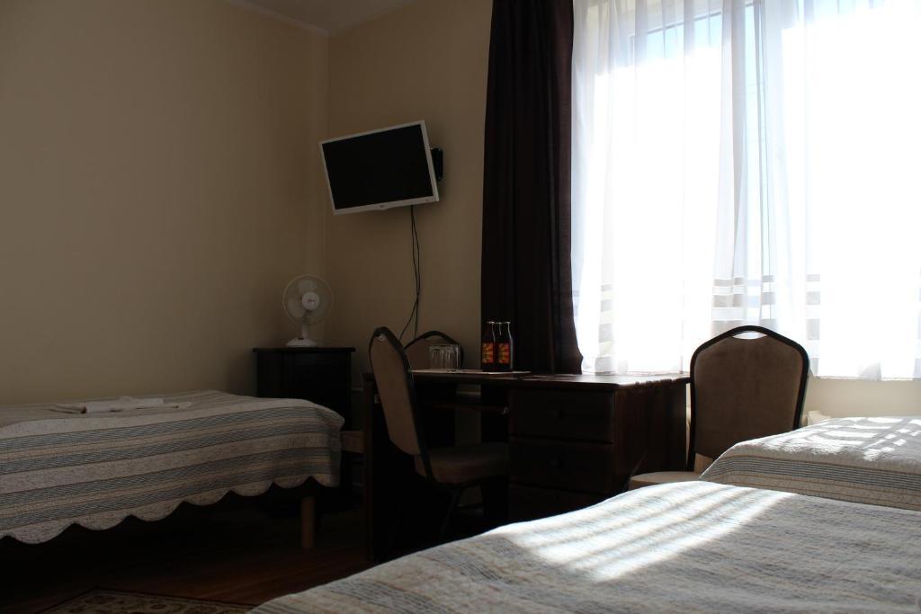 Hotel Huzar Gorzów Wielkopolski Rum bild
