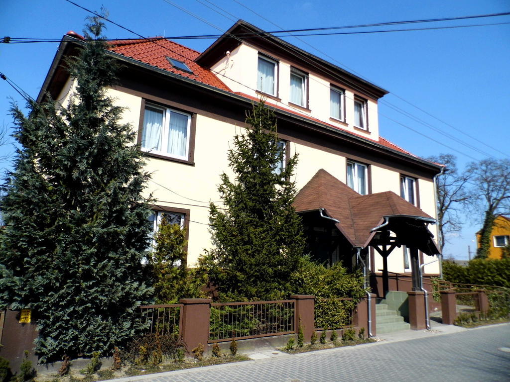 Hotel Huzar Gorzów Wielkopolski Exteriör bild