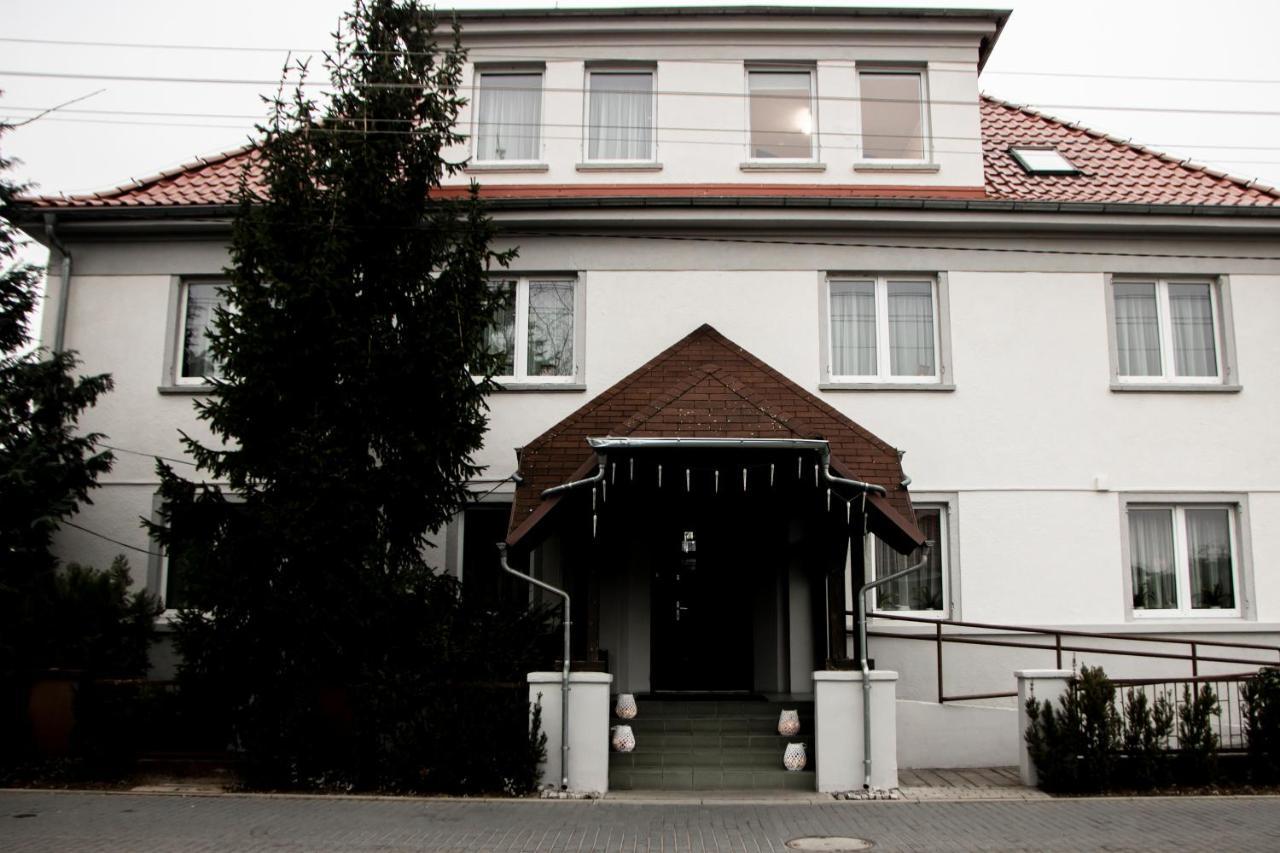 Hotel Huzar Gorzów Wielkopolski Exteriör bild